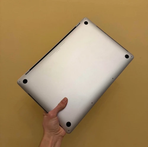 MacBook Pro 2019 16inch - i9 9eme 16Gb Ram 1Tr ssd fullbypass
