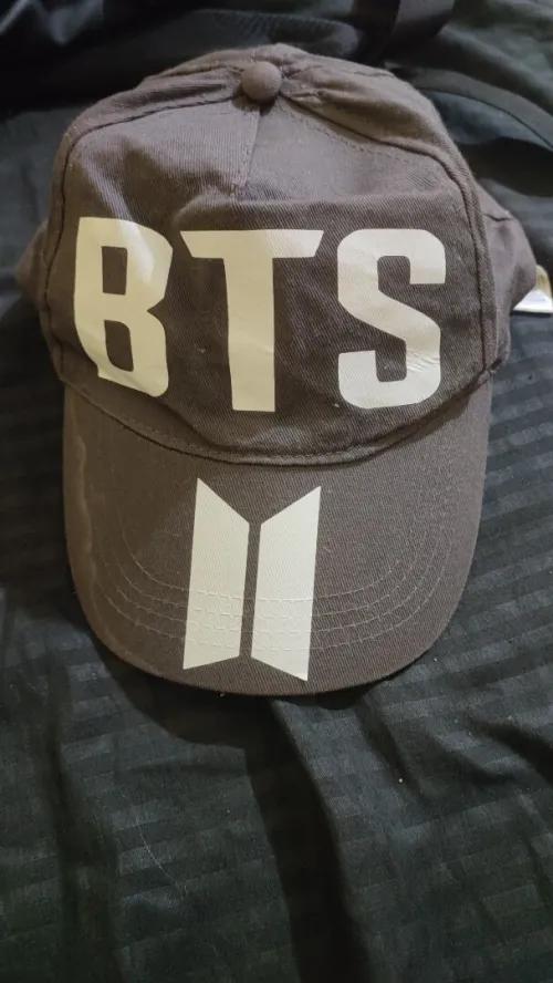 Une Casquette BTS
