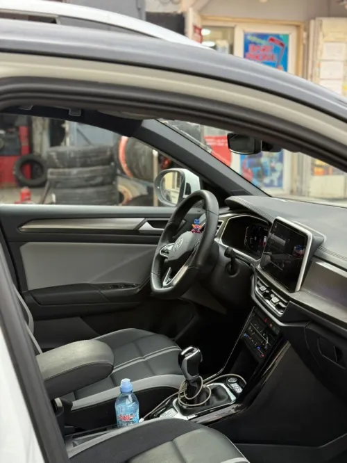 Volkswagen T–rok 2025 R-line