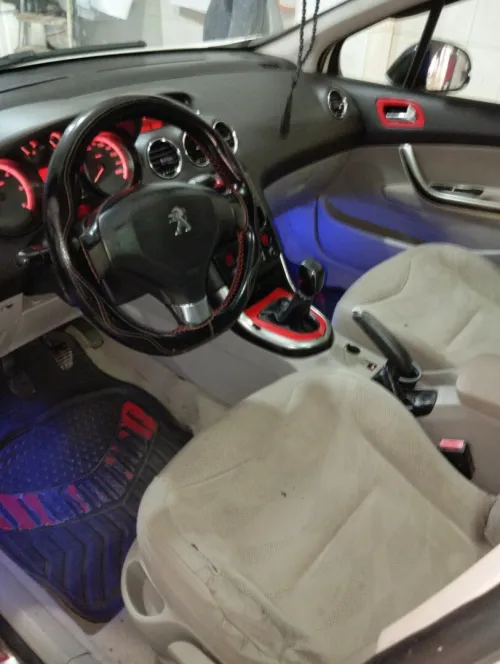 Peugeot 308 2012 308