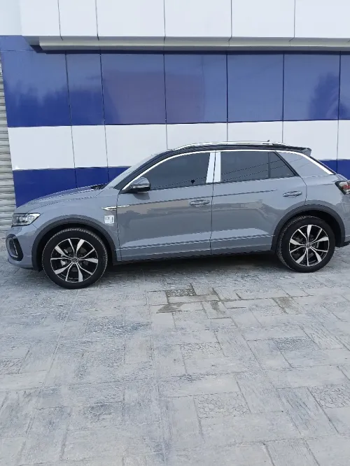 Volkswagen T-Roc 2025 