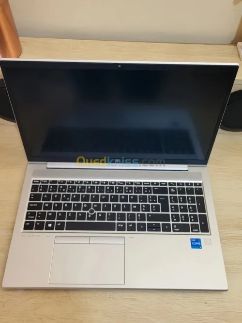 LAPTOP HP ELITEBOOK 850 G7 I5 10 EME 16G / 256G  SSD / CARTE GRAPHIQUE NVIDIA 2G MX250 PN 8TP52AV 15.6 AH25