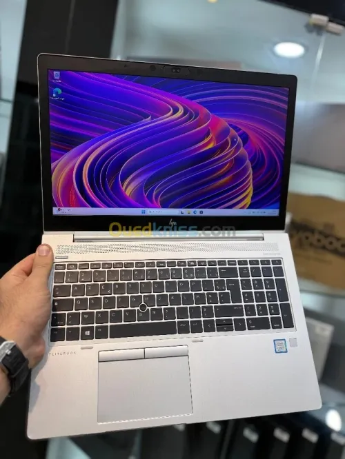 LAPTOP HP ELITEBOOK 850 G7 I5 10 EME 16G / 256G  SSD / CARTE GRAPHIQUE NVIDIA 2G MX250 PN 8TP52AV 15.6 AH25
