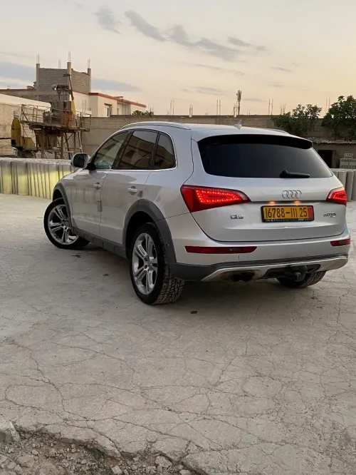 Audi Q5 2011 Off Road