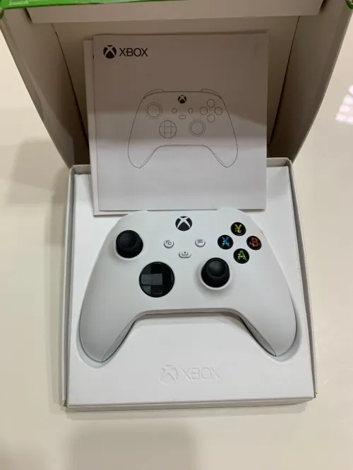 Xbox séries s 512 gb avec 2 manette original 
