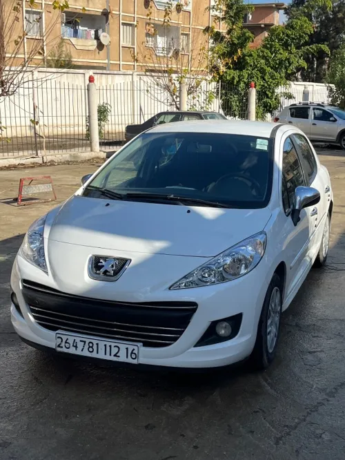 Peugeot 207 2012 