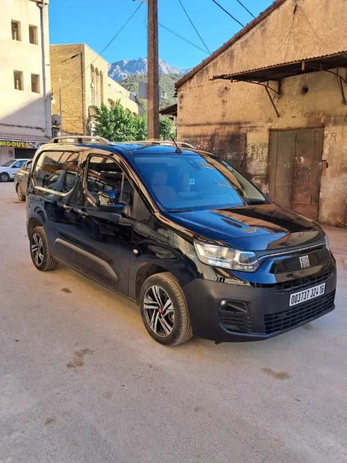 Fiat Doblo 2024 Doblo 1.6 HDi italienne