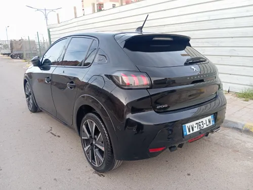 Peugeot 208 2022 GT