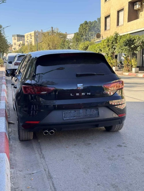 Seat Leon 2019 beats