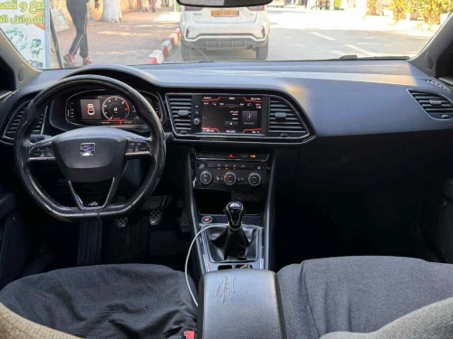 Seat Leon 2019 beats