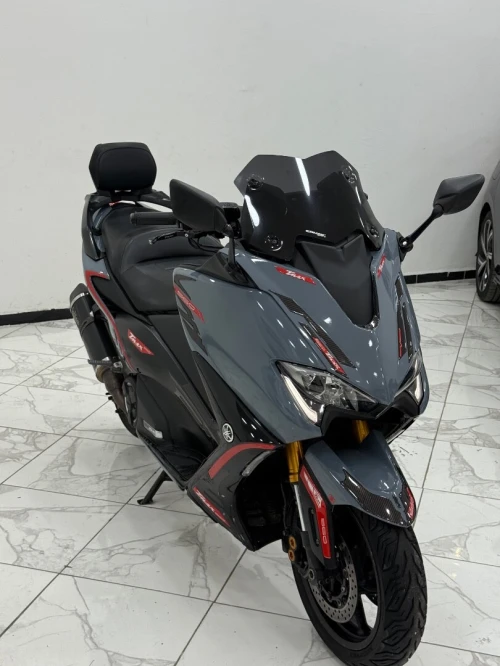 Tmax 560 2020