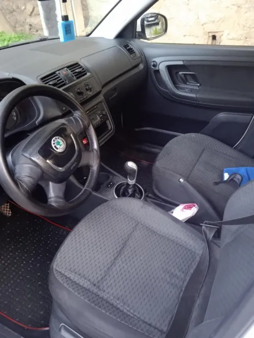 Skoda Fabia 2012 Ambitionne