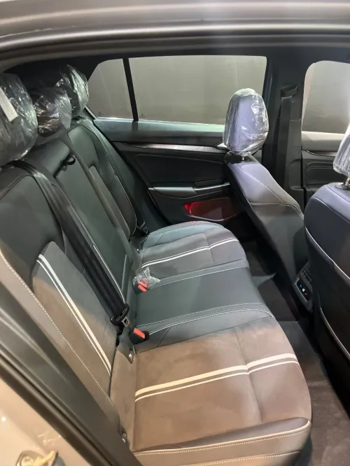 Volkswagen Golf 8 2025 R-Line