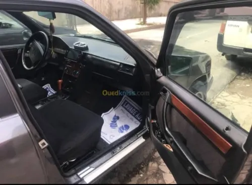 Mercedes Mercedes E250 1994 