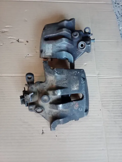 Réparation système hydraulique Citroën C5 Phase 1,2 et vente toutes pièces détachées Citroën C5
