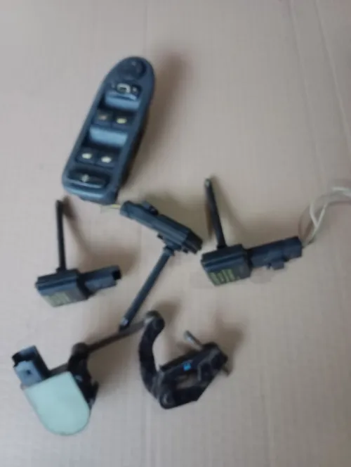 Réparation système hydraulique Citroën C5 Phase 1,2 et vente toutes pièces détachées Citroën C5
