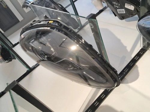 OPTIQUE PORSCHE MACAN 