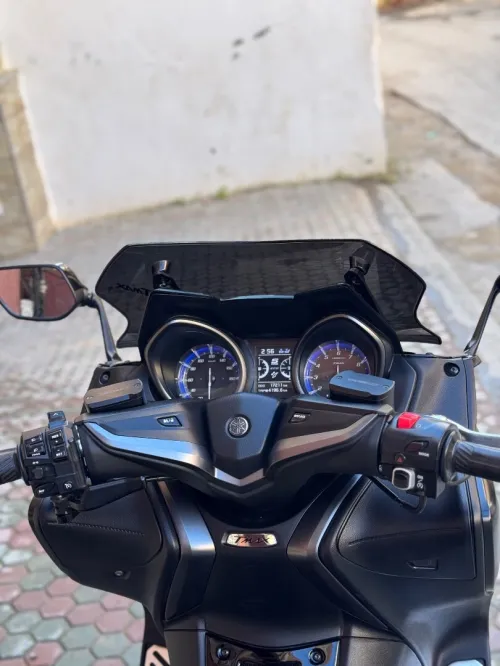Tmax 560 2021