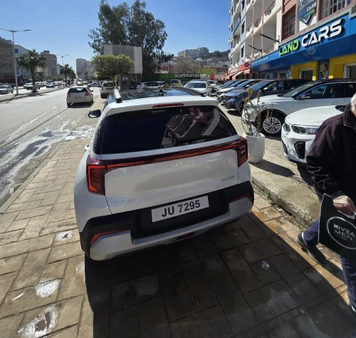 Kia Sonet  2025 Full option