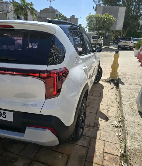 Kia Sonet  2025 Full option