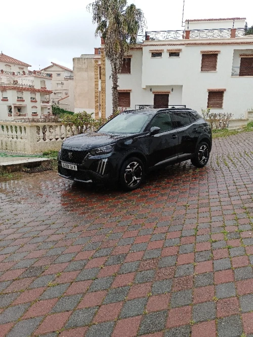 Peugeot 2008 2024 GT