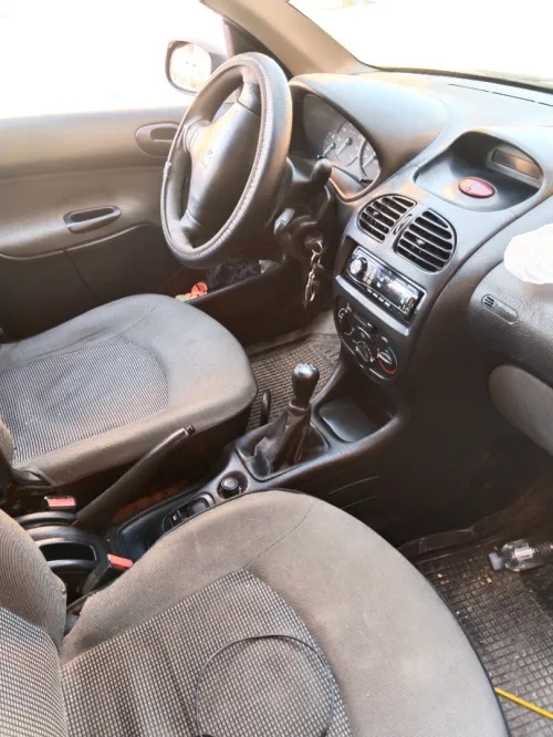Peugeot 206 Sedan 2010 206 Sedan