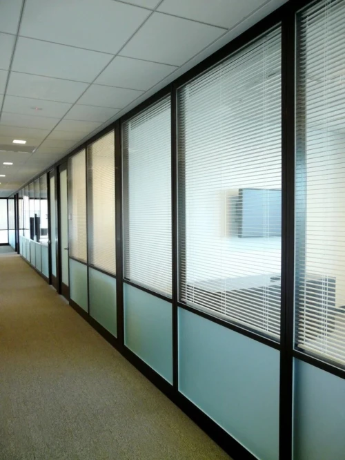 ETANCHEITE, REVETEMENT ET DECORATION INTERIEUR ET EXTERIEUR