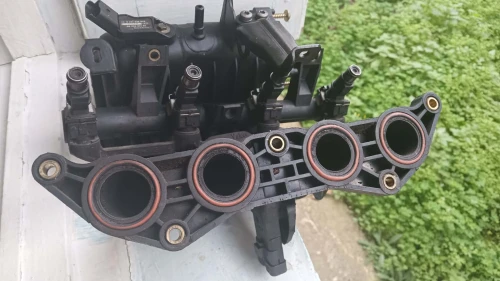 Collecteur d'admission Peugeot 206