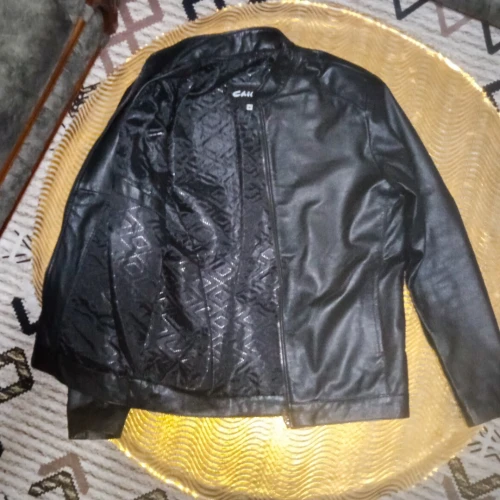 Vest cuir véritable (100% cuir)