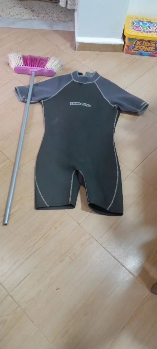 Tenu De Plongé
