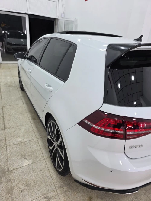 Volkswagen Golf 7 2017 GTD GTI R