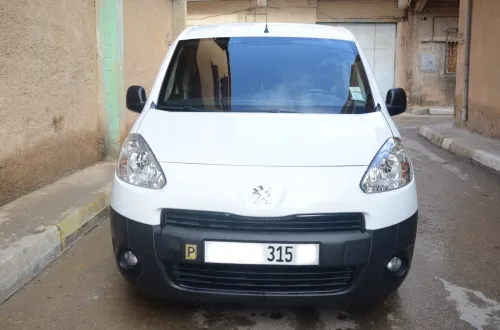 Peugeot Partner 2015 B9