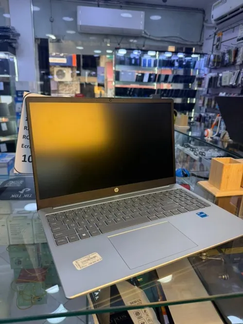 HP I5 -1334U 8G 512SSD