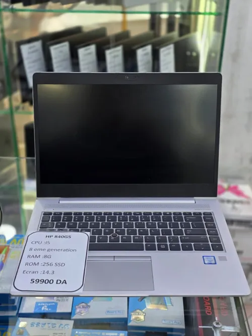 HP 840G5 I5 8GEN 8G 256SSD 14.3