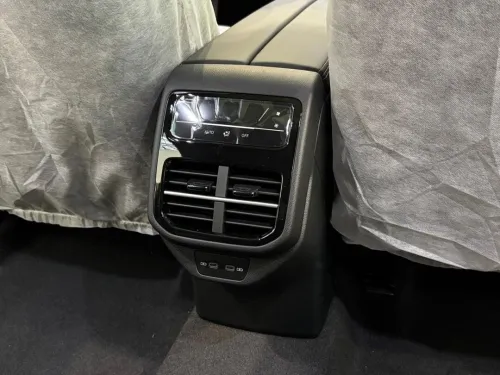 Volkswagen Passat 2026 Pro300TSI Dragon Edition