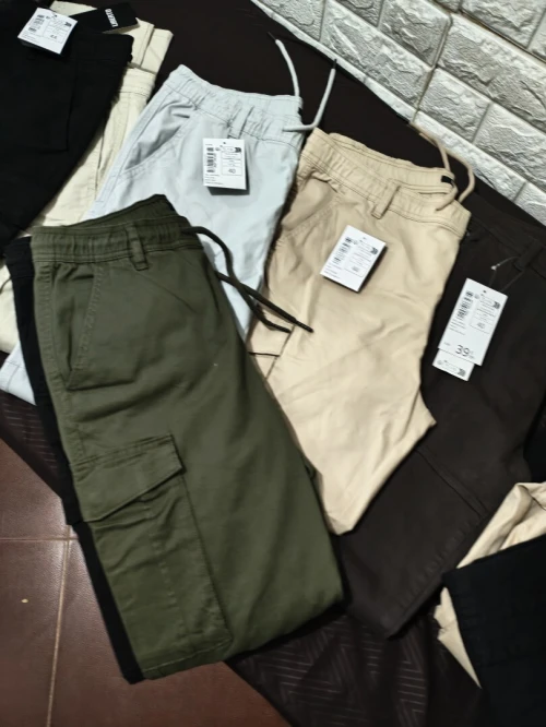 Pantalon cargo