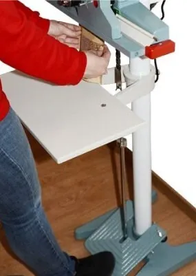 Soudeuse à pédale électrique à tête verticale KS-DD400