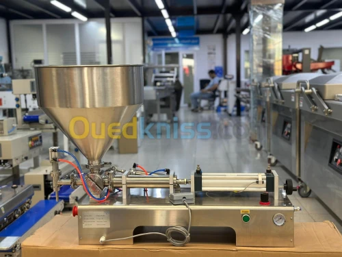Remplisseuse de pate à piston pneumatique - électrique