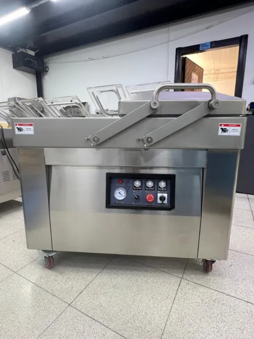 Machine sous-vide à double cloche