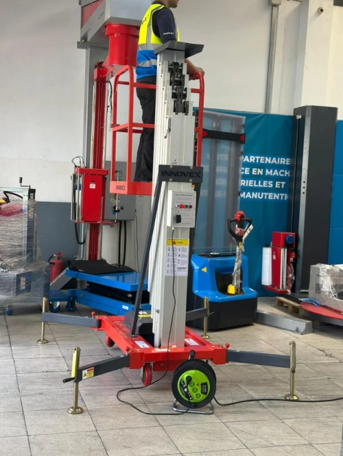 Nacelle élévatrice mono-mât en aluminium  YBC0.1-8
