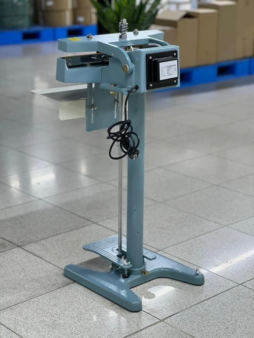 Soudeuse à pédale électrique à tête verticale KS-DD400