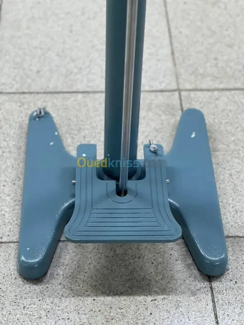 Soudeuse à pédale électrique à tête verticale KS-DD400