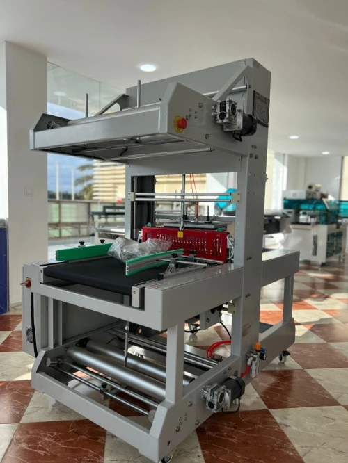 Fardeleuse automatique ST6040Z