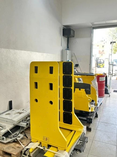 Pince à balle multi usage pour chariot élévateur 11MCS20-B001