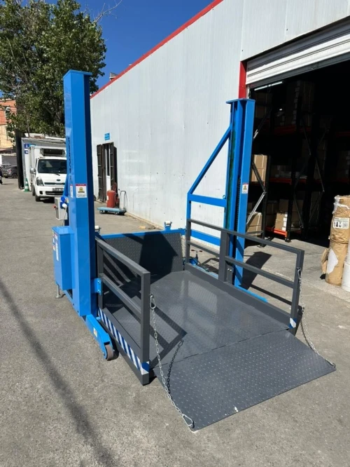 Plateforme élévatrice mobile de hydraulique QU-2017