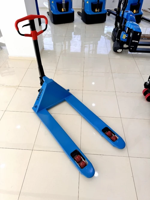 Transpalette à fourche Large AC30-685