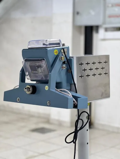 Soudeuse à pédale électrique à tête verticale KS-DD400