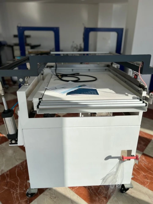 Filmeuse en L semi-automatique BLA-8060