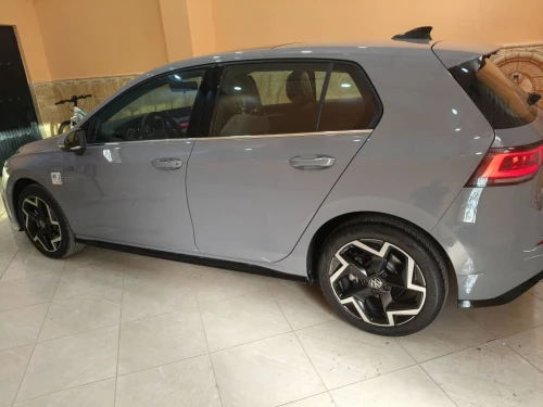 Volkswagen GOLF 8.5 2025 