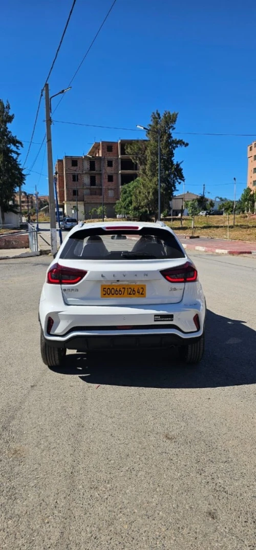 Livan X3 Pro  2026 Geely